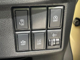 【パワースライドドア】スマートキーや運転席のスイッチでスライドドアの開閉が可能♪電動だから力を入れてドアを開ける必要がありません。