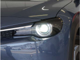 【LEDヘッドライト】省電力で長寿命の明るく運転しやすいLEDヘッドランプです。明るく照らすので暗い夜道からお客様を守ってくれます。お近くの広島マツダまでお越しください。