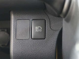オートマチックハイビームを装備しております☆先行車や対向車のライトを認識し、ハイビームとロービームを自動で切り替える機能です!夜道の視界を確保してくれますので安心ですね♪
