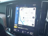【9インチタッチスクリーン純正HDDナビ】「Apple Car Play」「Android Auto」対応のボルボ先進ナビゲーション「SENSUS」。最新地図データへ無料更新してお渡しします。