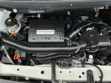 技術が詰まったエンジンルームもご覧の通りピカピカにクリーニング済みです。