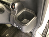 【ドリンクホルダー】こちらにドリンクホルダーがついています!