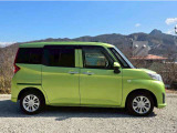 両側スライドドアなので、荷物の出し入れも、乗り降りも安心です。