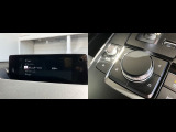 マツダコネクトを操作する為のコマンダーも進化。センターダイヤルの表面を指で操作することで地図の拡大縮小が行えます。