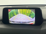 【サイド&バックカメラ】停車・駐車時に死角になりがちな運転席から見えづらいサイドとリアの障害物を確認できます!雨天時や夜間などは特に活躍してくれるアイテムです。