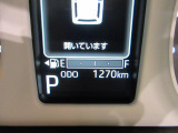 たとえばダイハツのお店にある、たくさんのスマアシ搭載車は、正常に作動する事をしっかり確認します。