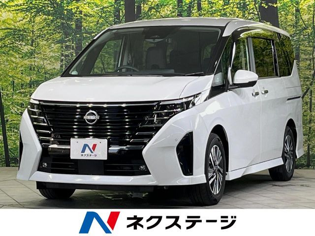 セレナ 1.4 e-POWER ハイウェイスターV 