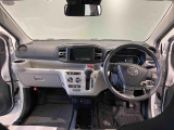 納車前にはプロのメカニックが点検、整備を行いますので安心してお乗り頂けます!!