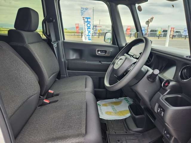 ホンダ N-BOXカスタム カスタム 660 4WD の中古車詳細 (580km