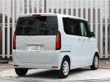 お支払いはホンダクレジットをご利用ください。運転免許所をご持参いただければ審査が可能です。また月々のお支払金額を抑えられるなど、メリットがいっぱいの据え置きクレジットもご用意しております。