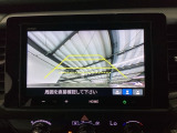 バックも安心のバックカメラ付いています。バックカメラがあると、いつでも安全にバックできますね。死角も減ります。