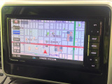 【ナビゲーション】目的地までしっかり案内してくれる使いやすいナビ。Bluetooth接続すればお持ちのスマホやMP3プレイヤーの音楽を再生可能!毎日の運転がさらに楽しくなります!!