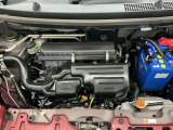 技術が詰まったエンジンルームもご覧の通りピカピカにクリーニング済みです。