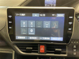トヨタ純正10インチナビ(NSZN-Z68T)装備。
