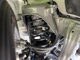 お車を安心してお乗りいただく為には、足回りの定期点検が欠かせません。サービスサポート(有償保証)では無料点検もご提供しており、安心のカーライフをお過ごしいただけるサポート体制が整っています。