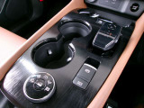 e-Power専用のシフトレバーです。操作につきましては納車時に時間を頂き丁寧ご説明させて頂きます。
