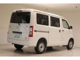 ★トヨタ認定中古車ライト★ 1年間走行距離無制限の「ロングラン保証」が付いています。全国約4,500ヶ所のトヨタのお店で保証修理可能です。お出かけ先でも安心です。選べる延長保証もご用意しています。