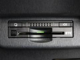 ETC車載器付きです。高速道路の料金所もスムーズに通過できます。