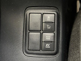 【トヨタセーフティセンス】走行中に前方の車両等を認識し、衝突しそうな時は警報とブレーキで衝突回避と被害軽減をアシスト。より安全にドライブをお楽しみいただけます。