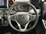 【純正革巻きステアリング】上質な革を使用することで、手にしっかり馴染みとても運転しやすいハンドルです♪