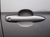 国の指定を受けた自社工場で、整備士が車検と点検整備を行っております。東武スズキ販売株式会社では販売だけでなく整備や保険もバックアップしておりますのでご安心下さい♪