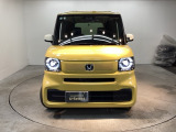 フロントマスクは個性もいっぱい! 人気の車です。