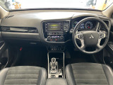 アウトランダーPHEV 2.4 G 4WD 4WD 修復歴無し