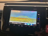 【バックカメラ】リバースにするだけで映ります、後方の安全確認や、狭い駐車場での車庫入れ、雨の日や夜間など視界の悪い時に便利です!安全にバックする為には欠かせない装備です。