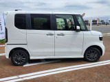 N-BOXカスタム  カスタム 660 4WD