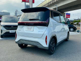当社試乗車 禁煙車 9インチメモリーナビ(Bluetooth接続・フルセグTV・DVD再生) アラウンドビューモニター LEDヘッドライト 充電ケーブル付属