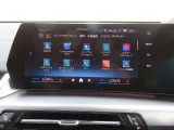 ◆iDriveを装備。操作系統をディスプレイから独立させることで、人間工学に基づいた最適な運転環境を実現しております。◆