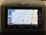 ナビゲーションはフルセグTV、インターナビ対応のGathers純正メモリーナビを搭載しています。Bluetoothオーディオ機能がありますので、スマートフォンなどの音楽も再生できます。