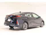 ★★★トヨタ認定中古車★★★ 1年間走行距離無制限の「ロングラン保証」が付いています。全国約4,500ヶ所のトヨタのお店で保証修理可能です。お出かけ先でも安心です。選べる延長保証もご用意しています。