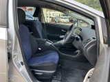 運転席・助手席です