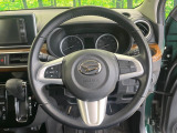 【純正革巻きステアリング】上質な革を使用することで、手にしっかり馴染みとても運転しやすいハンドルです♪