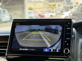 駐車時に便利なバックカメラを装備しています。