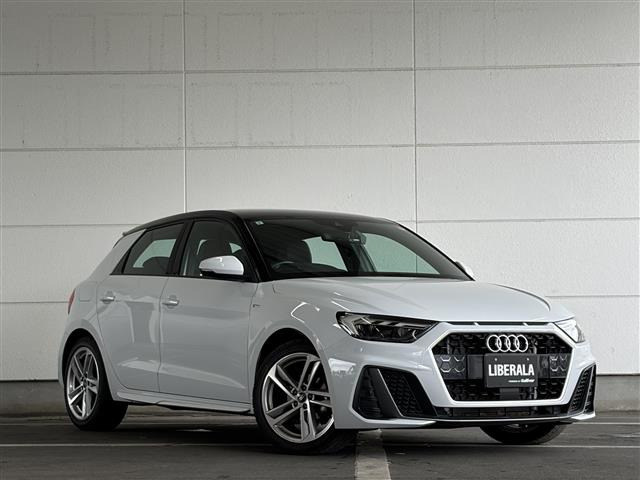 A1スポーツバック 25 TFSI Sライン 修復歴無し