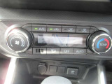 オートエアコンで快適室内!運転も快適
