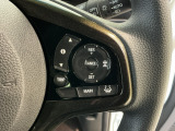 【アダプティブ・クルーズ・コントロール】予め設定した車速内でクルマが自動的に加減速。 前走車との適切な車間距離を維持しながら追従走行し、高速道路でのドライバーの疲労を軽減してくれる嬉しい機能付♪