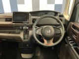 運転しやすいインパネ周りです!見やすいレイアウトで快適なドライブをサポートします!