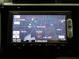 ホンダ純正ナビなのでダッシュボードにスッキリと収まっています。ナビの案内があれば土地勘の無い所でも道に迷わず安心!見知らぬ土地へのドライブも一層楽しくなります!