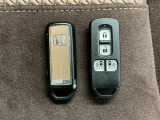 スマートキーです!ドアの施錠・解錠・エンジンの始動がスムーズで大変便利です!