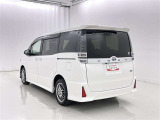 低燃費で環境にもやさしいハイブリッド車です。トヨタ専用診断機器でハイブリッドシステムを綿密に点検してあります!