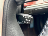 【クルーズコントロール】高速道路や自動車専用道路を走行中にドライバーが設定した速度で、アクセルペダルを踏まなくても、一定の車速で走行してくれます!