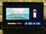 バックでの車庫入れも安心です!リアカメラが付いているバックモニター付のナビを装備しております。バンパーについているソナーや、操作線もついており距離感も画面から確認できます。