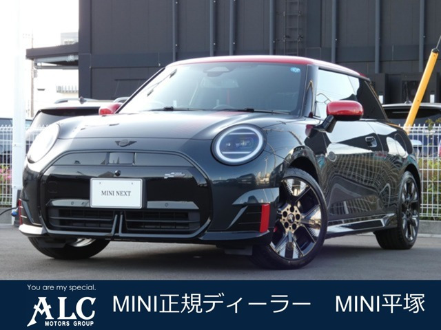 ミニ ジョン・クーパー・ワークス E 