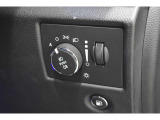 広々した展示場で、じっくりとお車のご確認をいただける環境をご用意しております!白基調の爽やかなショールームにて素敵なお車をご覧くださいませ。