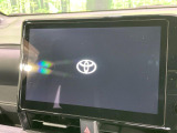 【10.5インチナビ】高級感とインパクトのある大画面ナビを装備。各種オーディオ操作はもちろん、スマホ連携もできる利便性の高いナビです♪