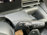 オートライトついてます。トンネルでいちいちスイッチ切り替えなくて良い感覚は使ってからしみじみ感じますよ。
