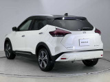 【ワイド保証】日産販売店の中古車には、無料で保証が付いています。走行距離無制限で、無料保証期間は1年間から。品質に自信があるから実現した、日産ならではの保証です。